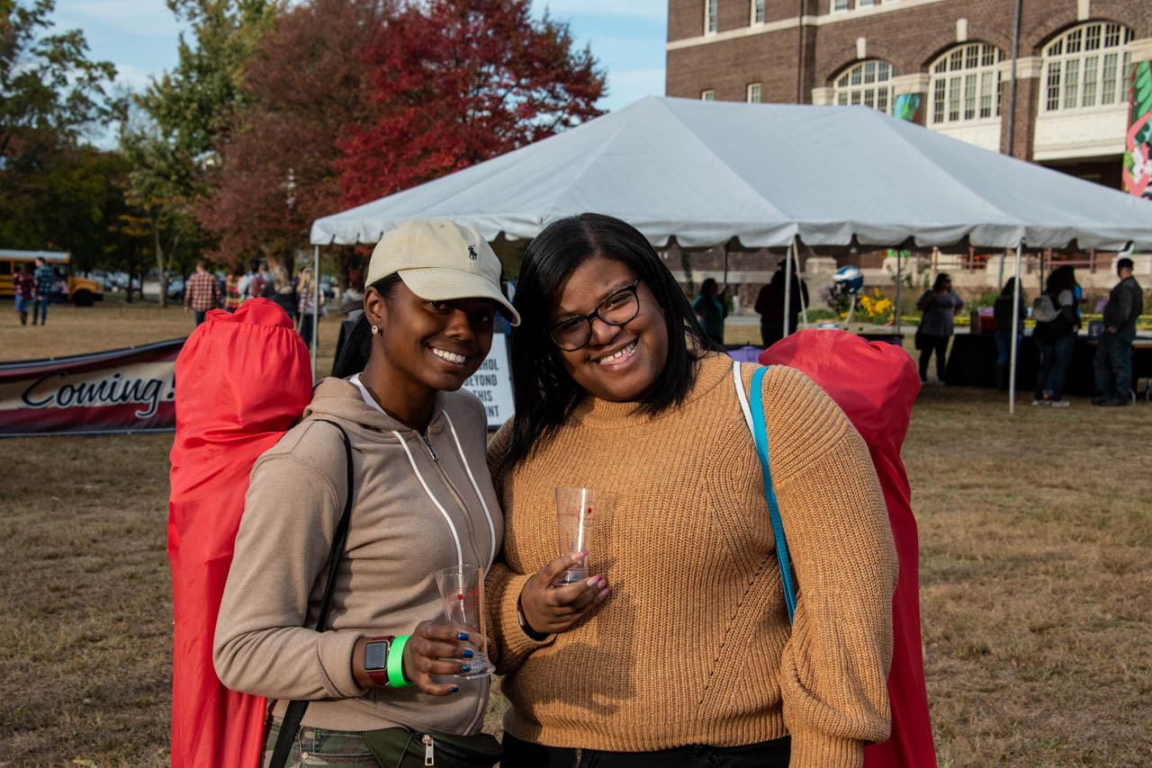 Pour The Core 2019-7034 - Photo by Karl Mischler, Jr